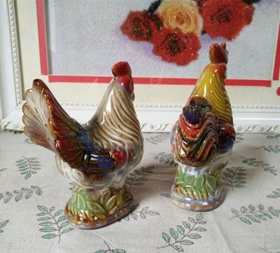 包邮陶瓷 化煞利姻缘公鸡母鸡鸡年工艺品 摆件情侣鸡 礼物装饰品